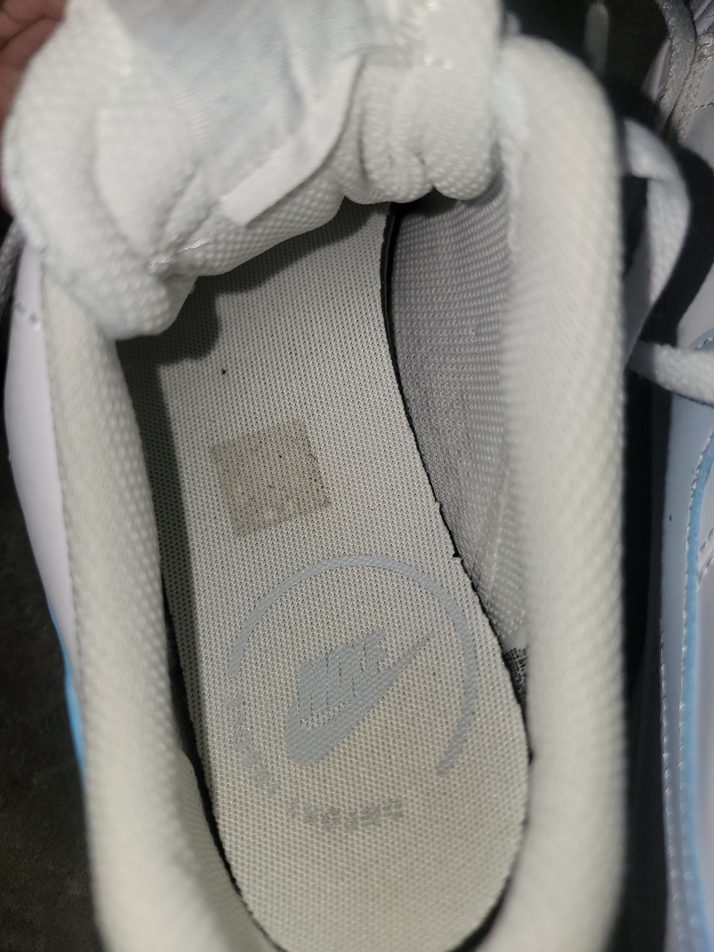 Girls Shoes - Nike - Picture 4 of 5